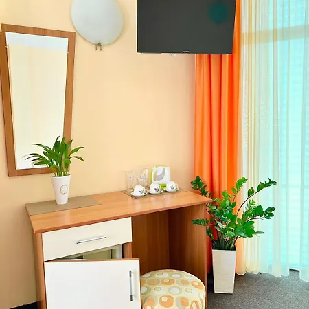 Guest house Azure Family 3*