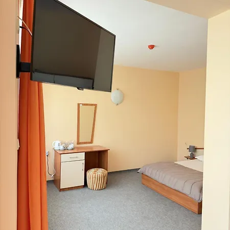Guest house Azure Family