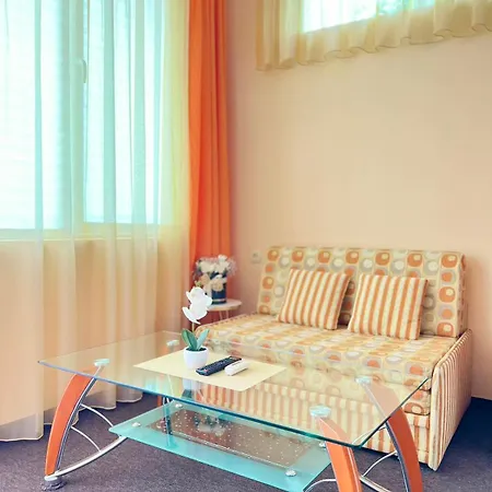 Guest house Azure Family 3*