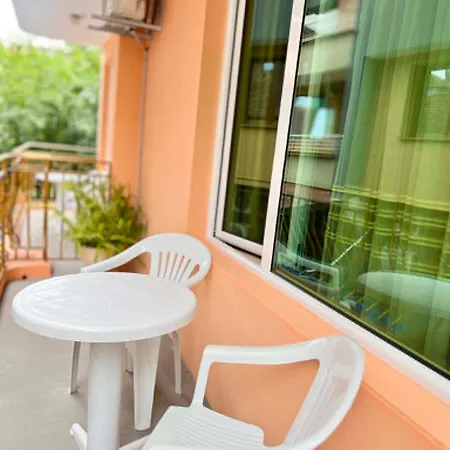 Guest house Azure Family